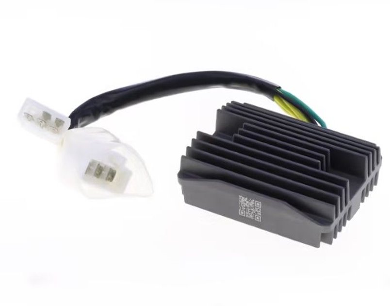 REGULATOR NAPIĘCIA HONDA VFR 800 02-13, VFR 800 VTEC 07-09 (OEM: 31600MCWD61) ATHENA