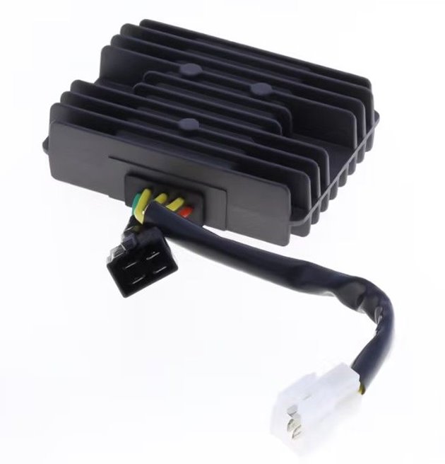 REGULATOR NAPIĘCIA DUCATI 1098 BIPOSTO / MONO 07-08, 1198 R / S 09-10, 749 R 03-07, 999 S / R 03-06, MULTISTRADA 1100 10-13 (OEM: 54040191A) ATHENA