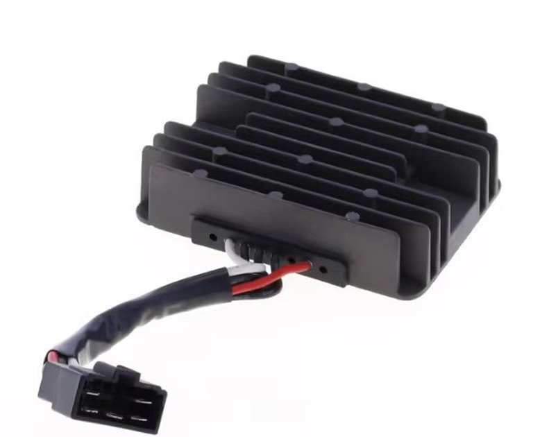 REGULATOR NAPIĘCIA SUZUKI GSX-R 600 / 750 01-05, GSX-R 1000 01-04, GSX 1300 R HAYABUSA 99-07 (OEM: 3280033E21000; 3280033E20000; 3280033E10000) ATHENA