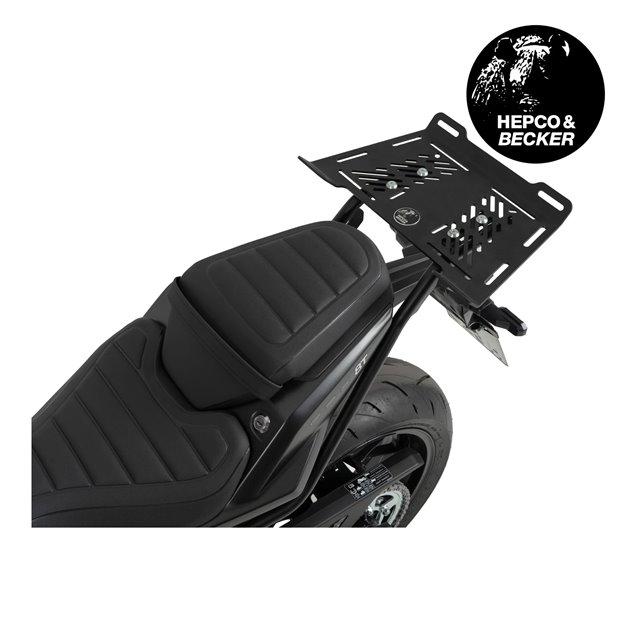 Poszerzenie płyty bagażowej czarne Suzuki GSX-8T | 8003555 00 01