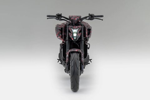 Honda V3R 900 z E-Compressor - pierwszy elektryczny kompresor w motocyklu?