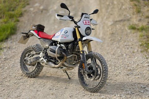 BMW R12 w wersji GS Trophy, a przy okazji łańcuch, który nie wymaga smarowania