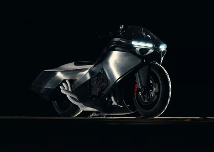 Rozkład jazdy: Od szalonego BMW po cyfrowe Ducati