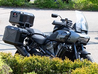Stelaż Cutout + kufry boczne Xplorer Harley-Davidson Pan America 1250 / Special 2021-2026 Hepco Becker | 6517600 00 01-01-40