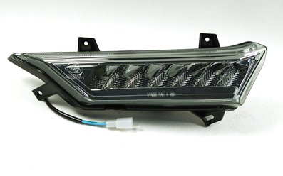 Kierunkowskaz przedni prawy do skutera Barton B-Max GY6 (125-150) 152QMI, 157QMJ Skuter