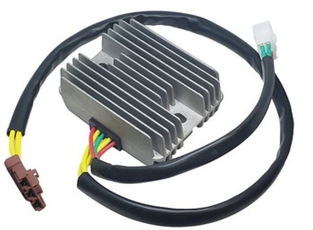 Regulator napięcia Aprilia Atlantic/Scarabeo 125/250/400/500, Piaggio MP3/X7/X8/X9 OEM AP8127809/58086R SH689-DB/SH689-JB DZE | 2593-01