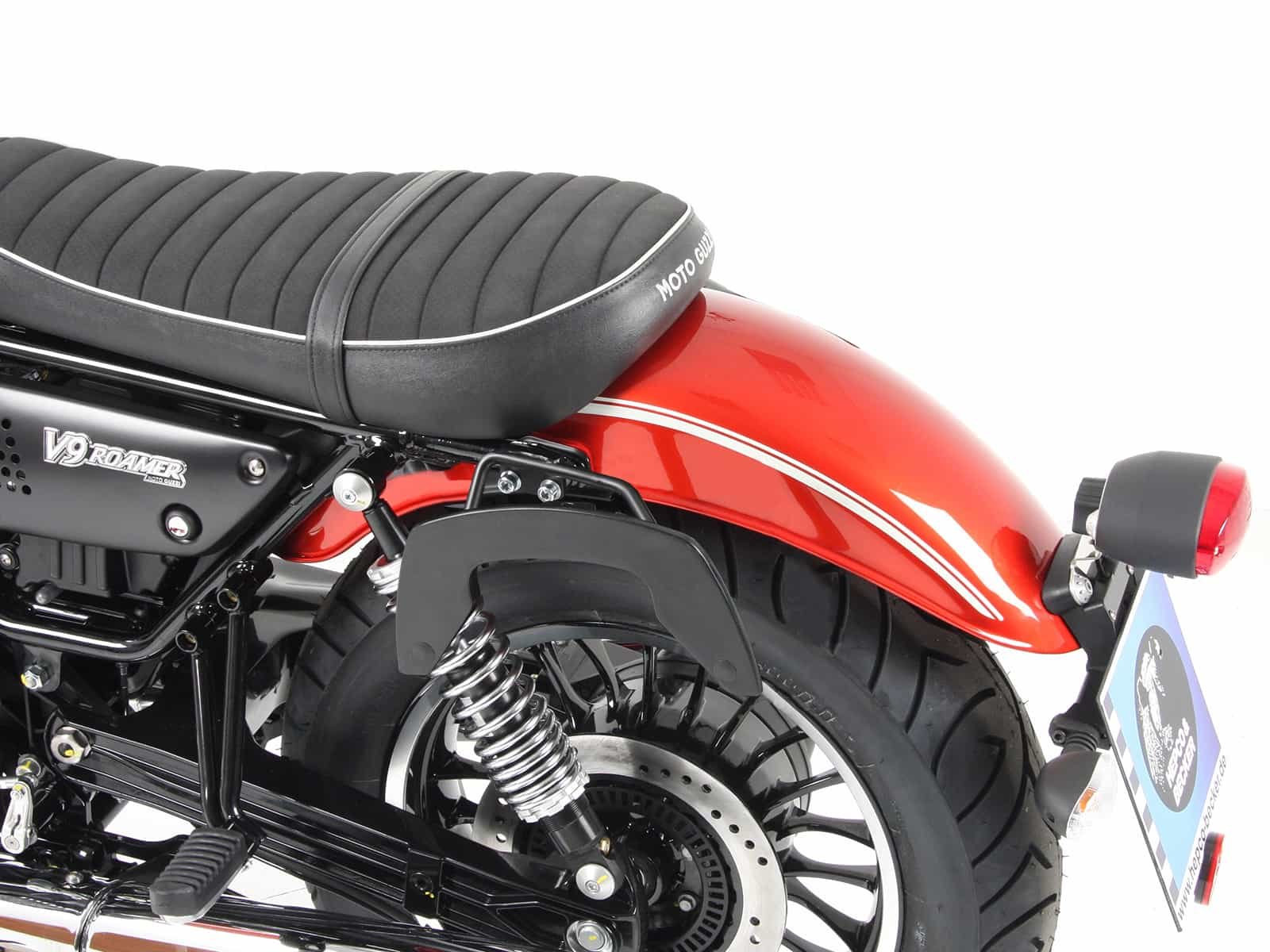 Stelaż boczny C-BOW Moto Guzzi V 9 Roamer 2016-2025 Hepco Becker | 630546 00 01