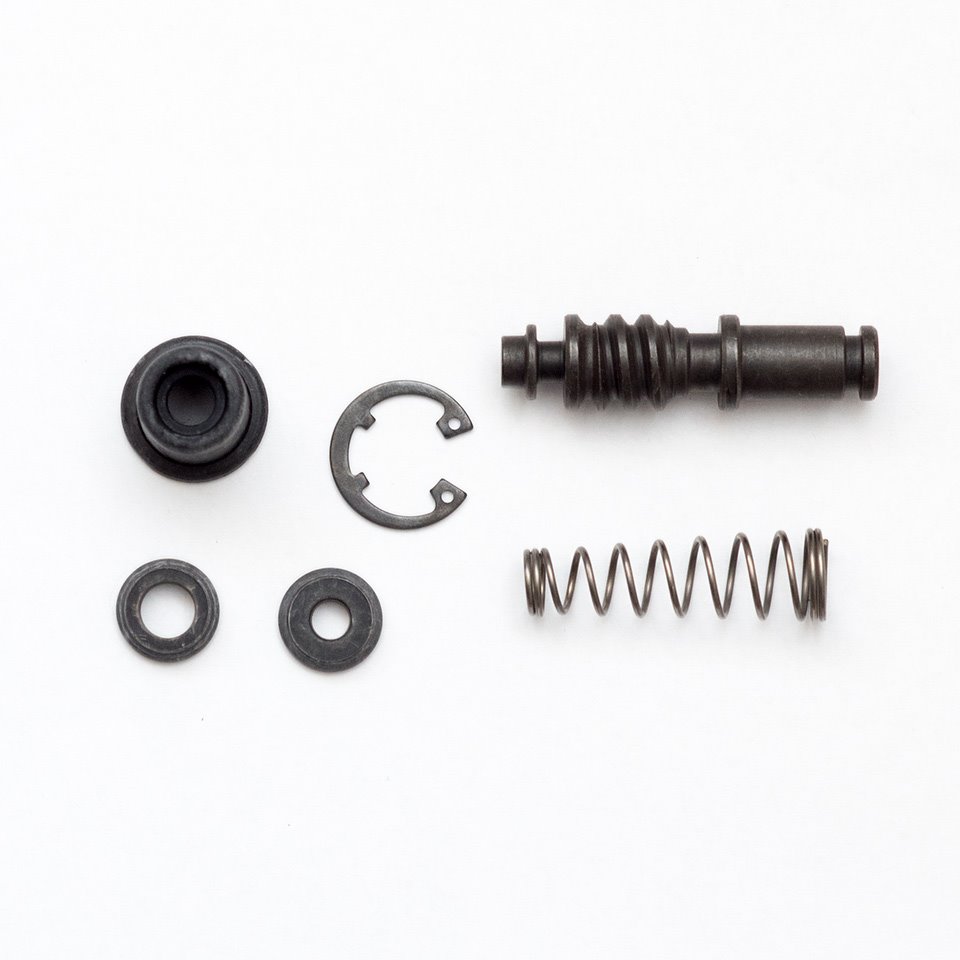 Zestaw naprawczy pompy hamulcowej przód Honda CB/CBF/CBR/TRX/VFR / VT/XL/XRV Bronco | AT-05854
