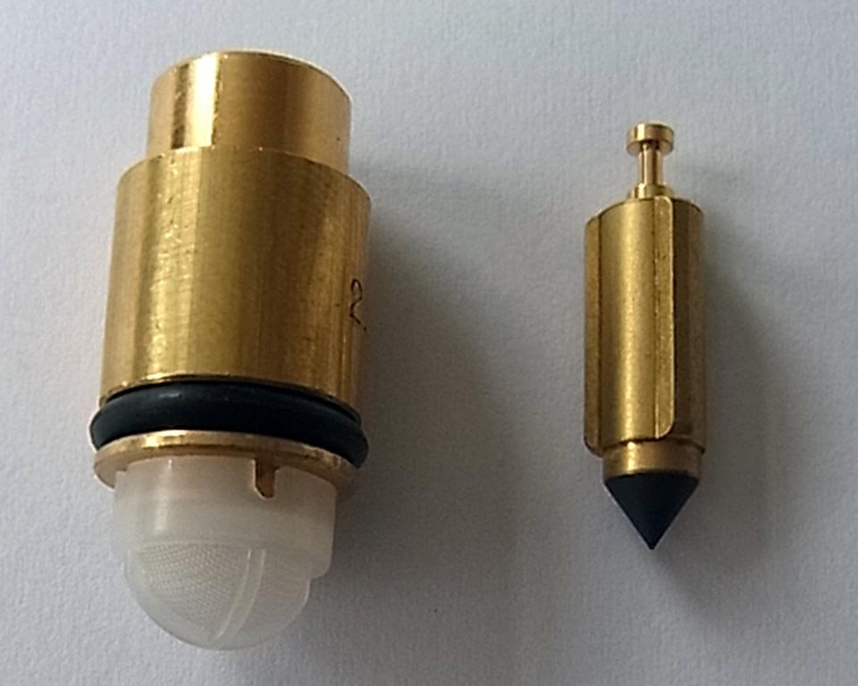 Zaworek iglicowy z gniazdem Yamaha XT 350, XT 600 | FVS-214