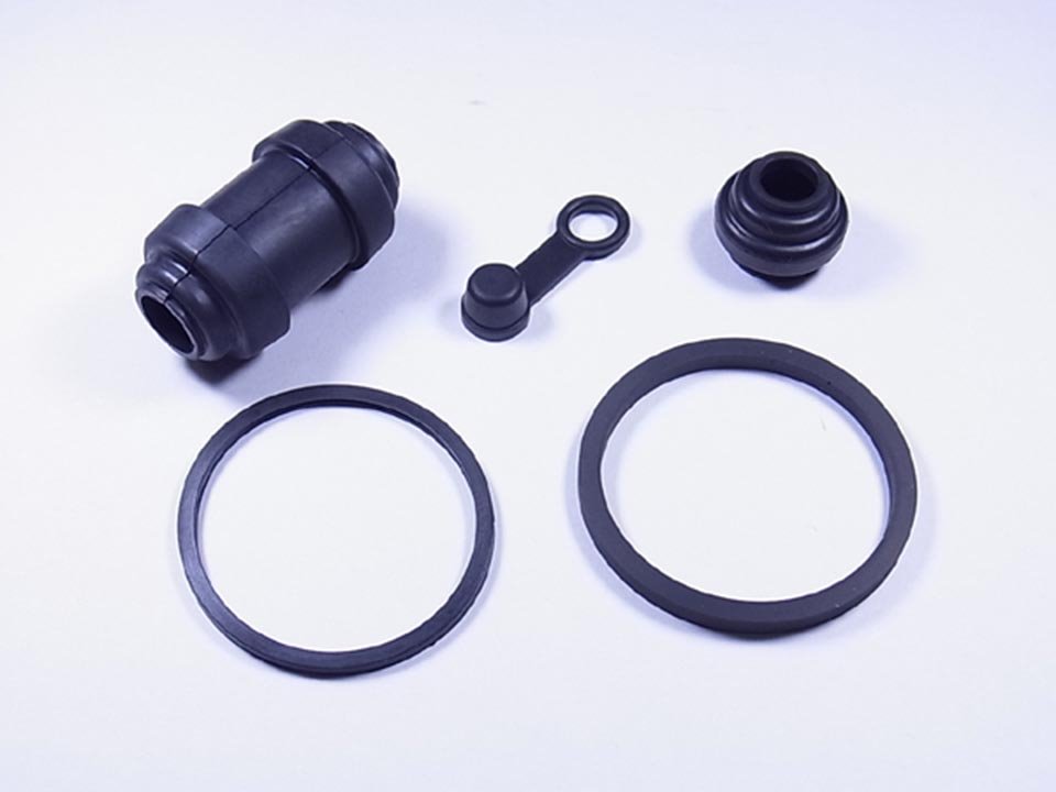 Zestaw naprawczy zacisku hamulcowego tył Suzuki DL 650/1000 V-Strom, GSX 650F, GSF 1250, SV 1000 | BCR-310