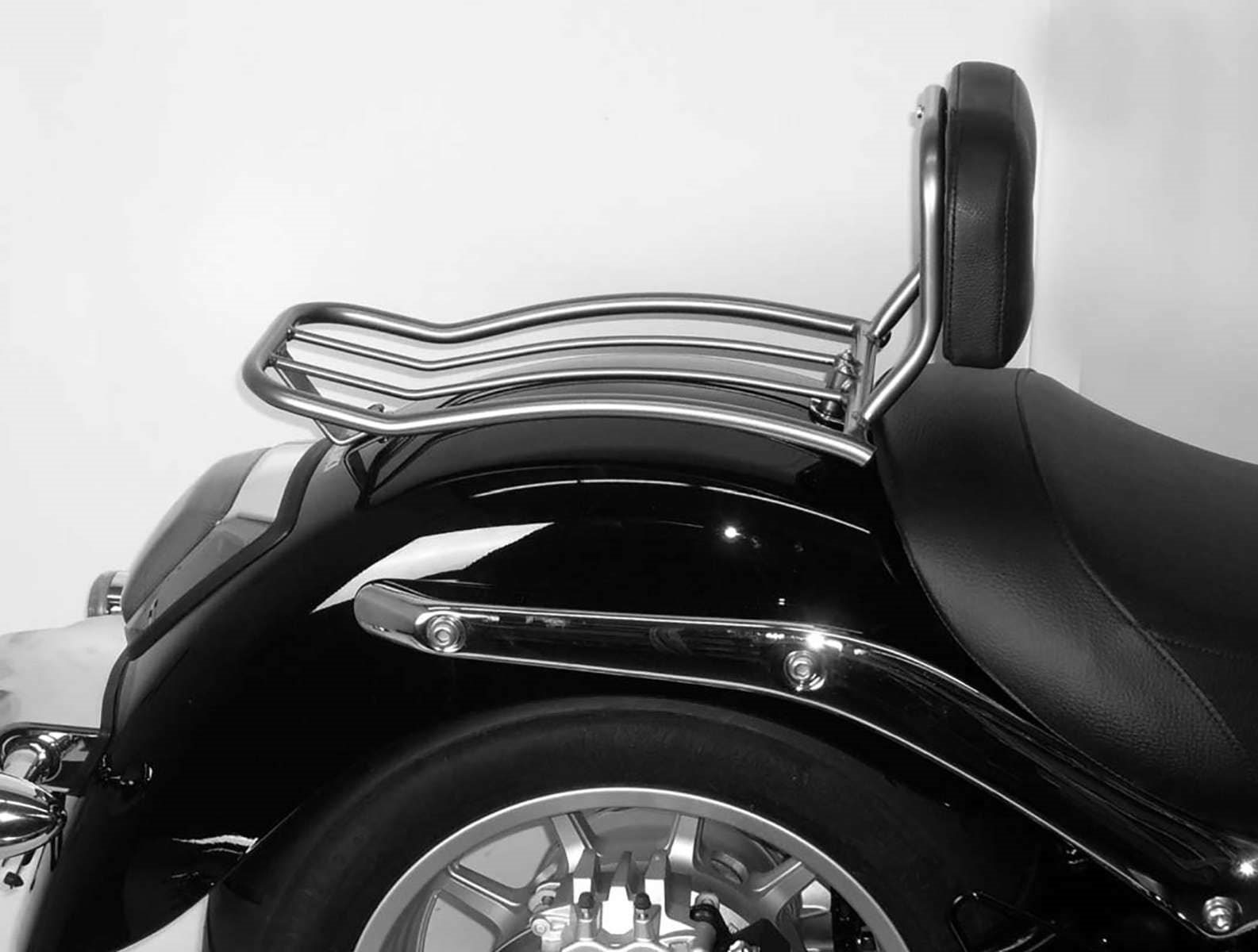 Solorack z oparciem Suzuki C 1800 R Intruder 2008-2012 Hepco Becker | 6113517 00 02