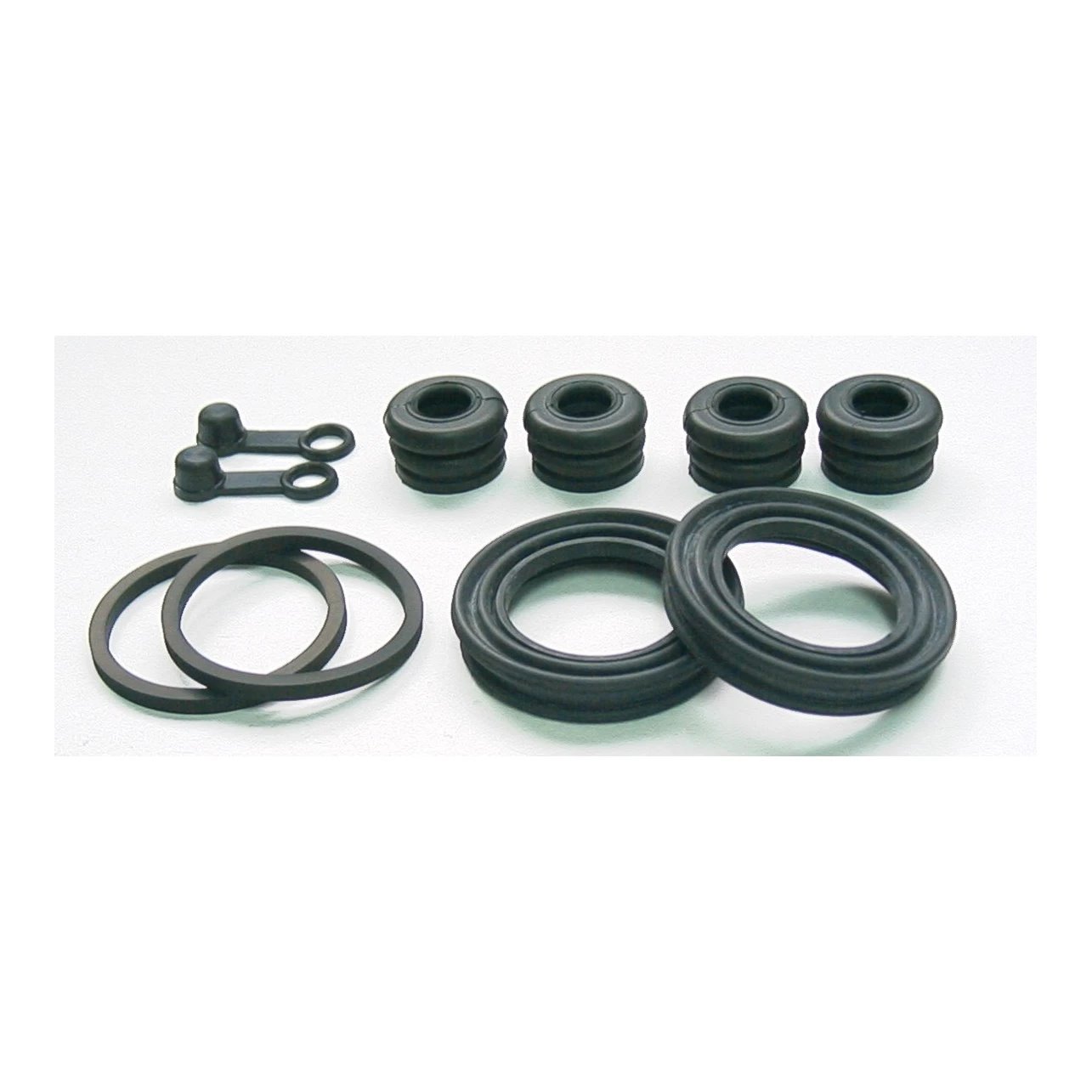 Zestaw naprawczy zacisku hamulcowego przód Suzuki GSX 750 ES/EF, GS 850/1000 | BCF-307