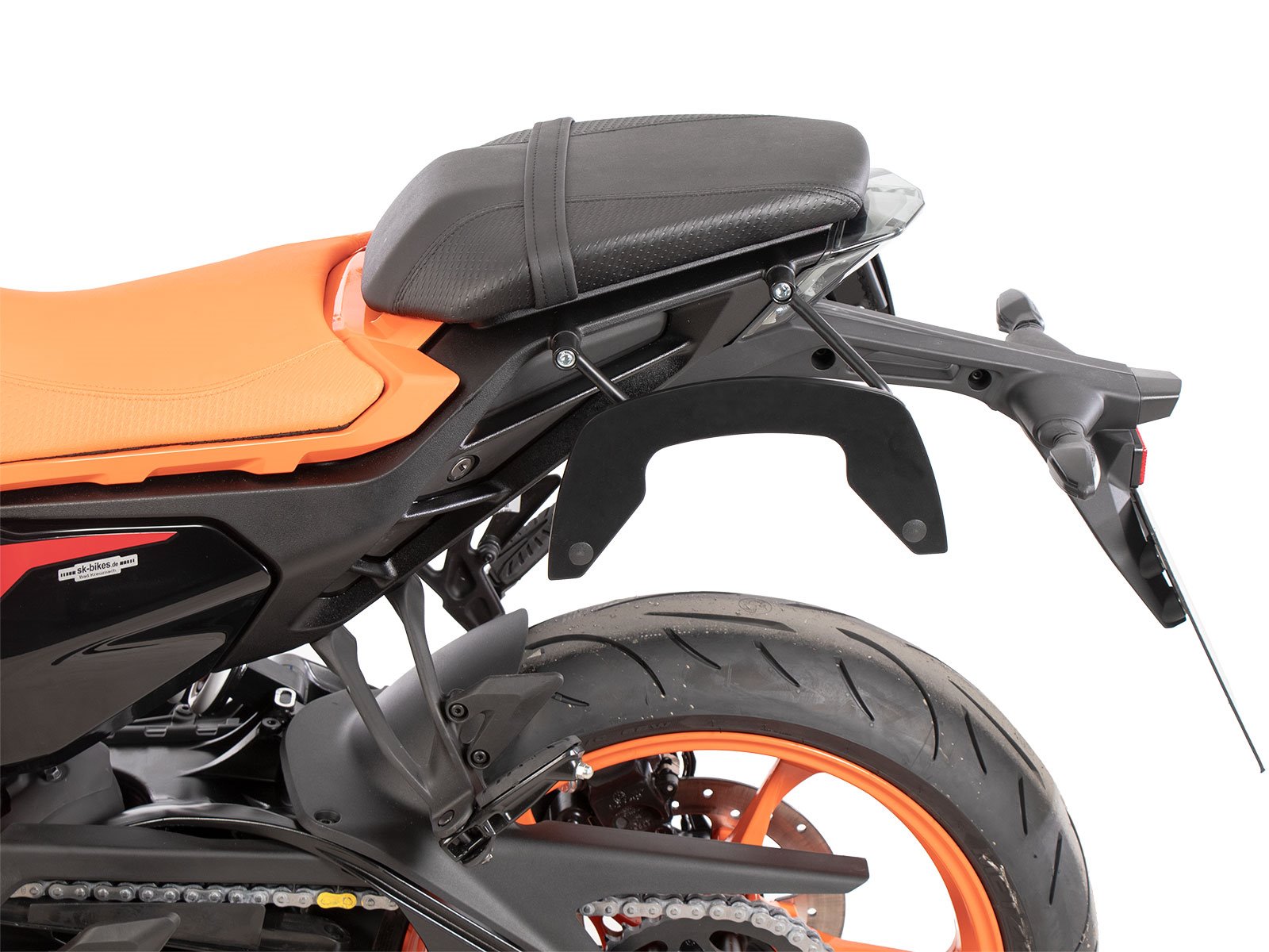 Stelaż boczny C-BOW KTM 390 Duke 2024-2026 Hepco Becker | 6307672 00 01