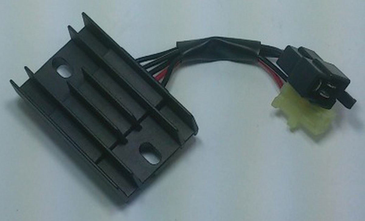 Regulator napięcia Suzuki GN 125, GZ 125 MARAUDER, GN 250, GZ 250 MARAUDER | RGU-311