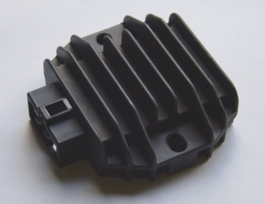 Regulator napięcia Yamaha XC 125 Vity, YBR 125, YP 250 Majesty, XJ 600 Diversion OEM:4HM-81960-01 | RGU-213