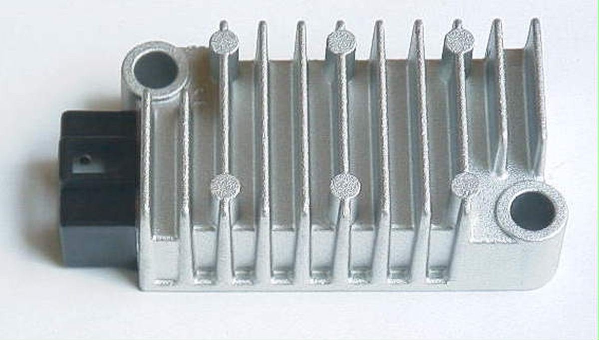 Regulator napięcia Yamaha YN 50, TDR 125, TW 125, WR 125R/X, TW 200, TT 225, TTR 225, XT 225, TT 250R, XT 250, FZR 400RR | RGU-208